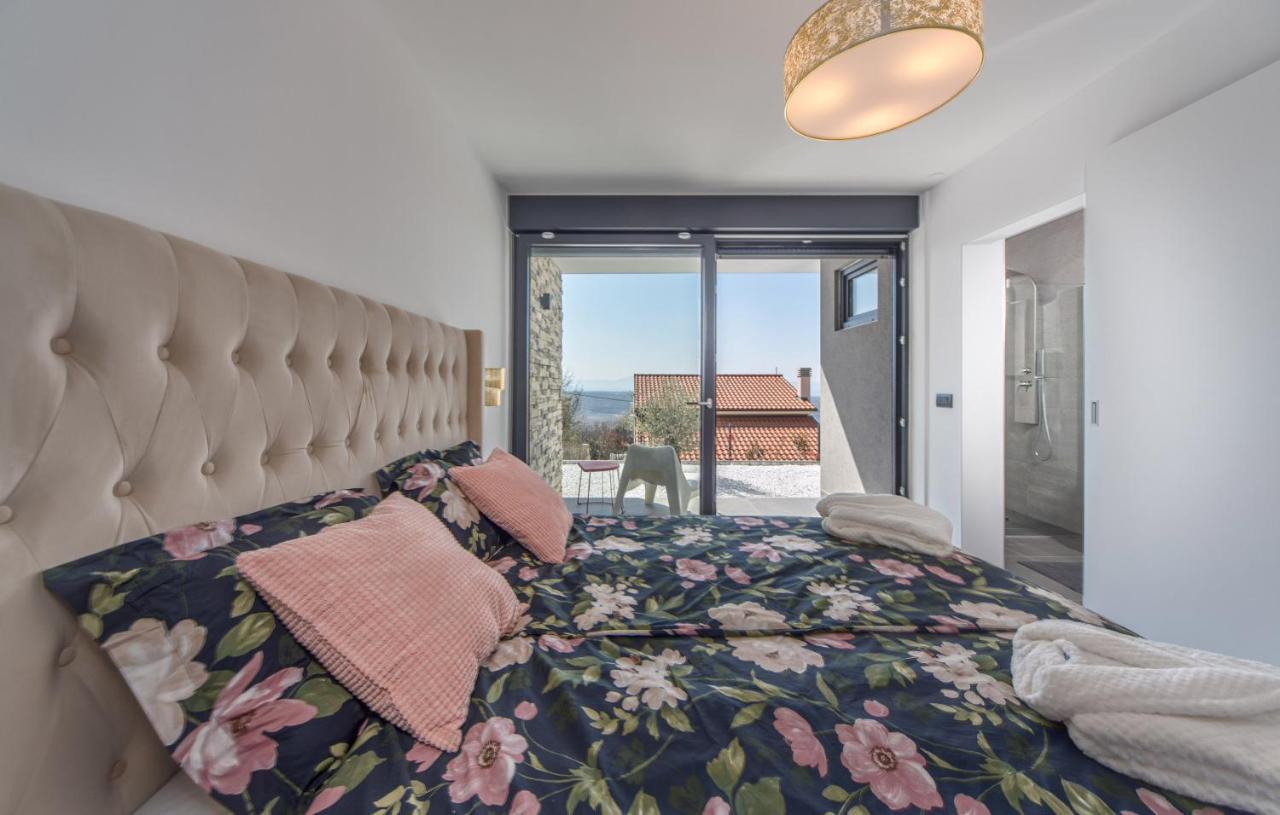 Villa Nina Šmrika المظهر الخارجي الصورة